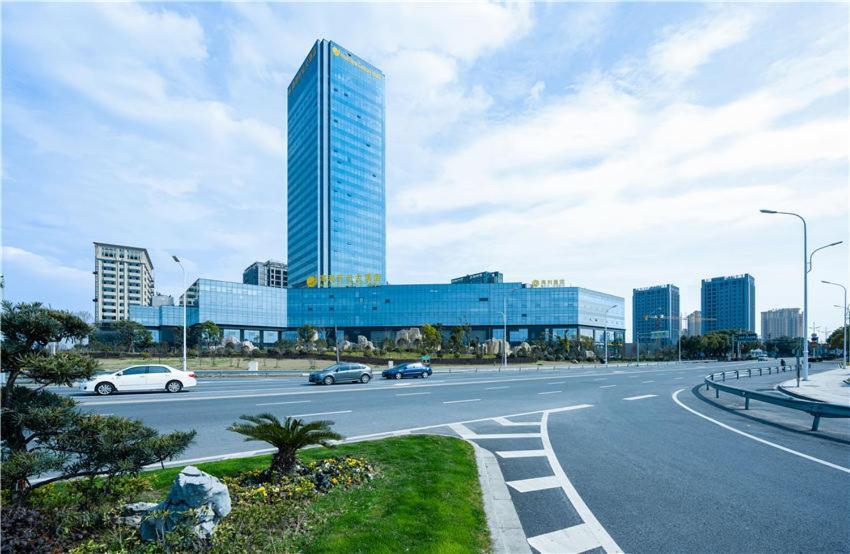Haili New Century Grand Hotel Haiyan Haiyan (Zhejiang) Exterior foto
